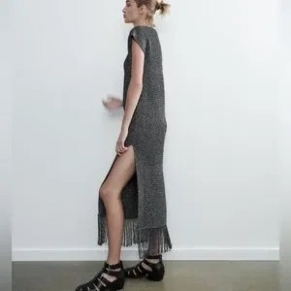 Women's Zara Knit Midi Metallic Black Silver V-Neck Dress Fringe Bottom Size S